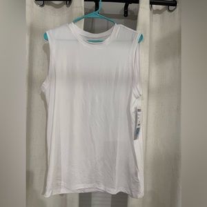 Men’s white tank for working out
